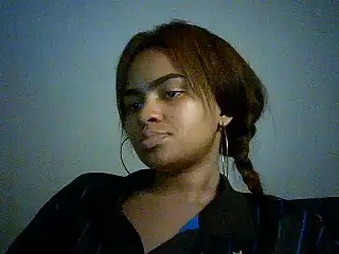 Snapshot of Bellabeltrann chatting on 02/20/25, 06:35 Bellabeltrann online show from 02/20/25, 06:35