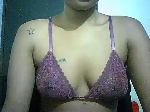 Snapshot of Bellabeltrann chatting on 03/31/26, 10:06 Bellabeltrann online show from 03/31/26, 10:06