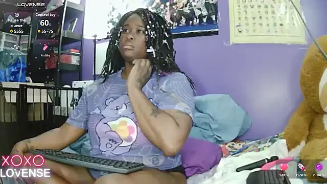 Snapshot of TentenCutiepie69xxx chatting on 05/29/26, 03:23 TentenCutiepie69xxx online show from 05/29/26, 03:23