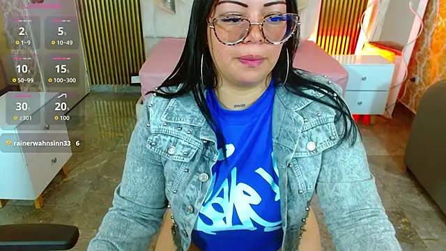 martinna tay online show from 12/18/25, 03:22