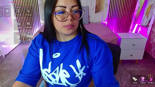 martinna tay online show from 05/13/26, 03:24