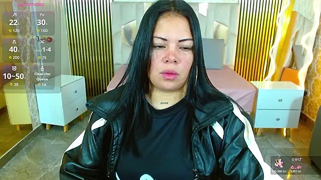 Snapshot of martinna_tay chatting on 02/11/26, 03:06 martinna tay online show from 02/11/26, 03:06