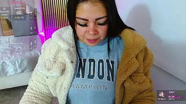 martinna tay online show from 05/30/26, 03:13