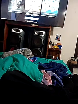 Snapshot of Akonam3000 chatting on 11/17/25, 11:09 Akonam3000 online show from 11/17/25, 11:09