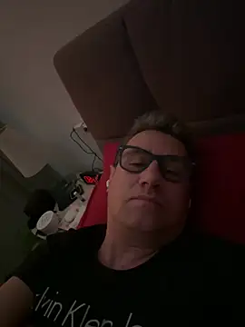 Snapshot of Britmi chatting on 03/02/25, 07:43 Britmi online show from 03/02/25, 07:43