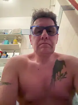 Snapshot of Britmi chatting on 02/26/25, 05:31 Britmi online show from 02/26/25, 05:31