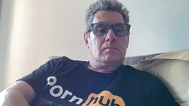 Snapshot of Britmi chatting on 09/16/25, 08:48 Britmi online show from 09/16/25, 08:48