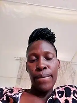 LOVELY-2BERRY online show from 02/14/26, 11:54