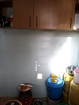 LOVELY-2BERRY online show from 01/13/26, 05:00