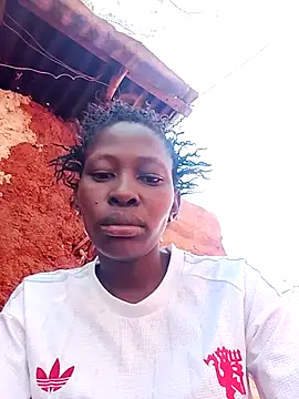 LOVELY-2BERRY online show from 04/05/26, 07:26