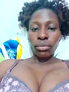 LOVELY-2BERRY online show from 11/10/25, 06:35