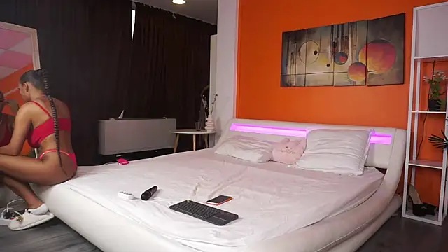 LovingBlondie online show from 02/13/26, 06:46