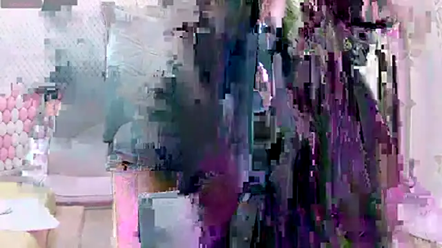 Snapshot of Sumi_y chatting on 04/20/26, 02:47 Sumi y online show from 04/20/26, 02:47