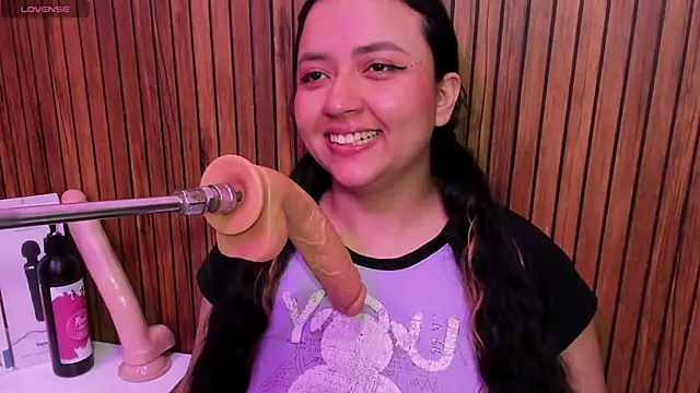 cassie ibarra online show from 06/19/26, 05:08