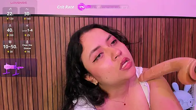 Snapshot of cassie_ibarra chatting on 07/18/26, 07:44 cassie ibarra online show from 07/18/26, 07:44