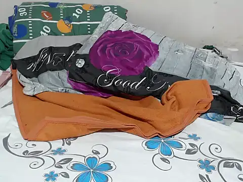 trina kay online show from 10/16/25, 09:45