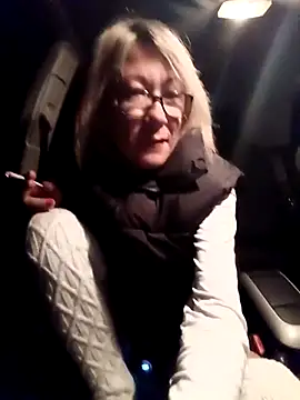 Timide girl2 online show from 09/22/25, 04:29