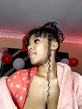 Snapshot of Spotty_Coochie chatting on 02/14/25, 01:45 Spotty Coochie online show from 02/14/25, 01:45