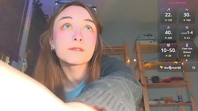 monlight  dana online show from 03/19/26, 06:52