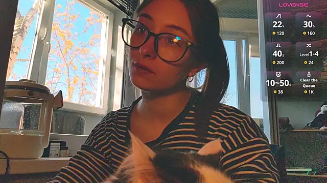 monlight  dana online show from 04/18/26, 03:25