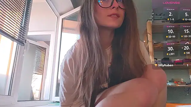 monlight  dana online show from 03/21/26, 04:22