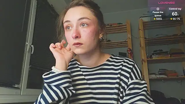 monlight  dana online show from 12/05/25, 03:43