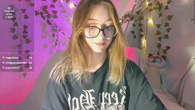 monlight  dana online show from 12/06/24, 03:06