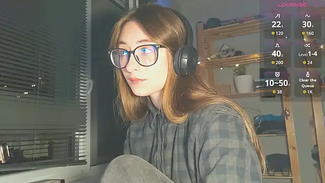 monlight  dana online show from 09/29/25, 09:20