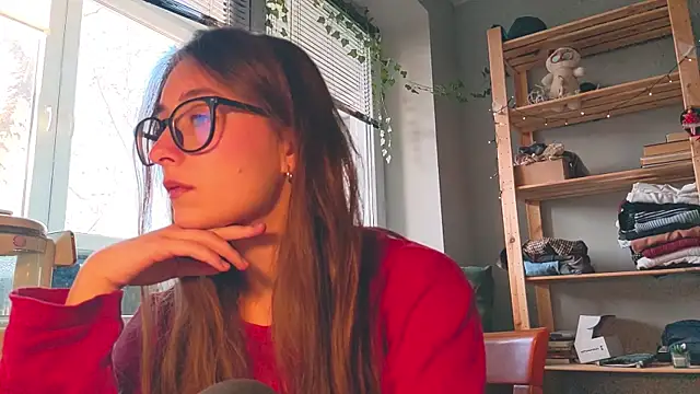 monlight  dana online show from 04/08/26, 04:08