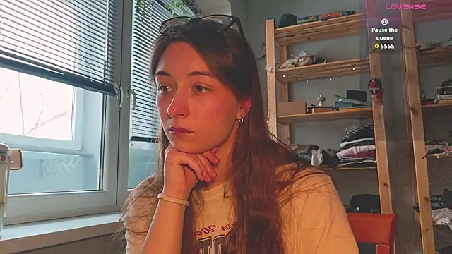 monlight  dana online show from 02/05/26, 12:01