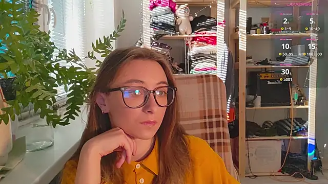 monlight  dana online show from 02/20/25, 01:19