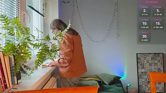 monlight  dana online show from 01/19/25, 11:56