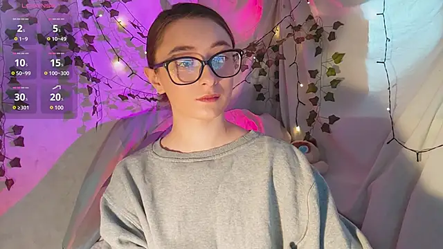 monlight  dana online show from 12/03/24, 10:45