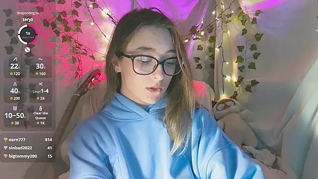 monlight  dana online show from 12/09/24, 03:44