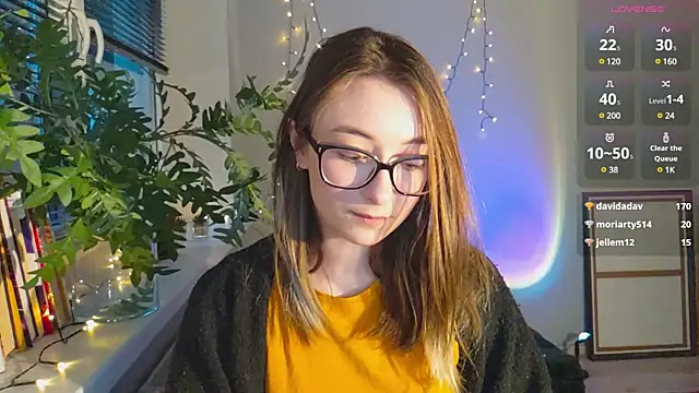 monlight  dana online show from 12/26/24, 02:27