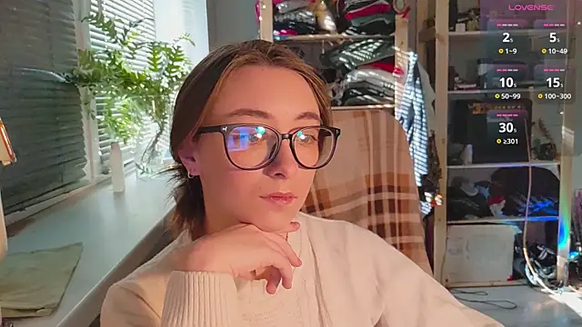 monlight  dana online show from 03/07/25, 12:45