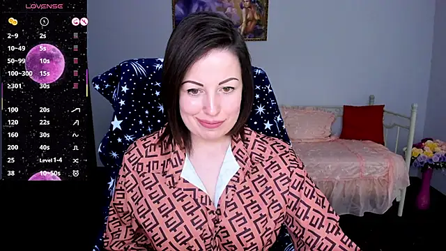 Snapshot of Emily_Midlton chatting on 03/03/25, 10:38 Emily Midlton online show from 03/03/25, 10:38