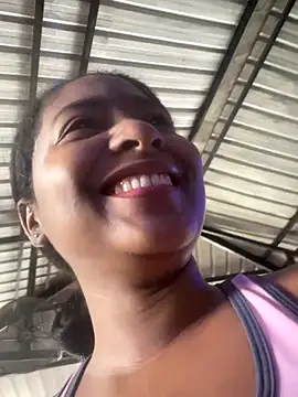 Berry Bans online show from 12/04/25, 05:23