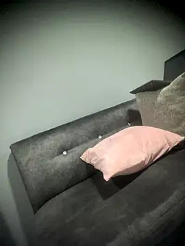 Berry Bans online show from 11/15/25, 02:04