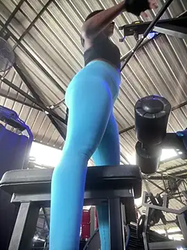 Berry Bans online show from 12/18/25, 05:28