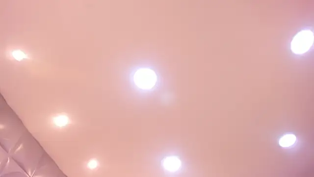 Charlotte Ice1 online show from 04/18/26, 07:07