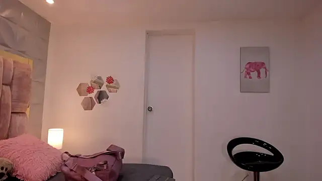 Charlotte Ice1 online show from 03/18/26, 03:46