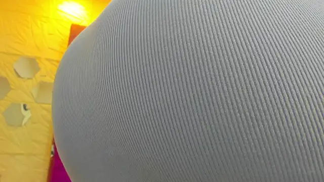 Charlotte Ice1 online show from 09/17/25, 05:26