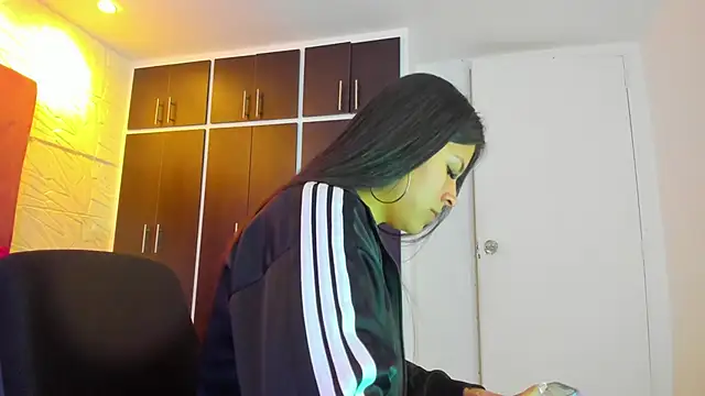 Charlotte Ice1 online show from 03/14/25, 03:58