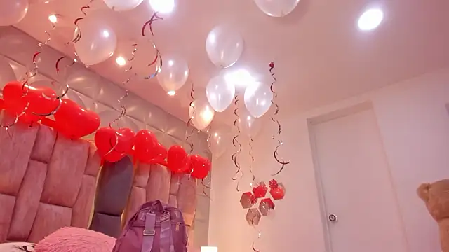 Charlotte Ice1 online show from 02/20/26, 03:58