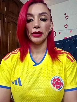 Snapshot of RedQueenMilf chatting on 06/24/26, 12:09 RedQueenMilf online show from 06/24/26, 12:09