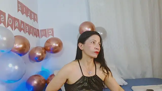 Snapshot of cattaleya1476 chatting on 10/06/25, 03:35 cattaleya1476 online show from 10/06/25, 03:35