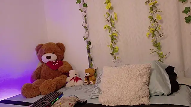 cattaleya1476 online show from 11/17/25, 04:44