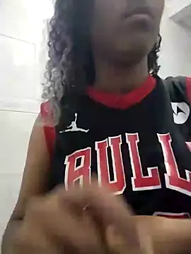 Snapshot of -_Anny_- chatting on 10/17/25, 11:28 - Anny - online show from 10/17/25, 11:28