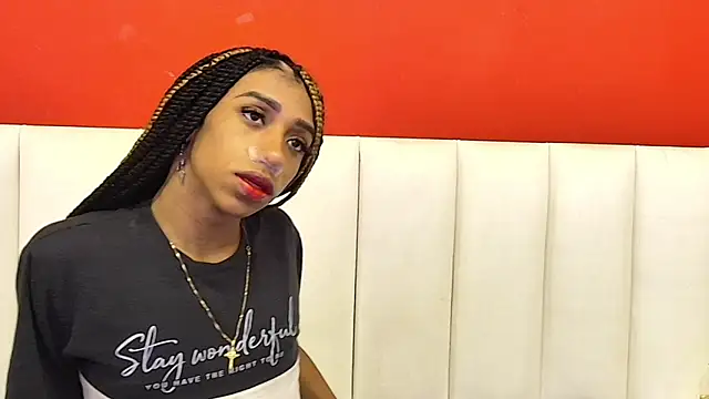 Snapshot of Jhon-Santana chatting on 10/01/25, 12:53 Jhon-Santana online show from 10/01/25, 12:53